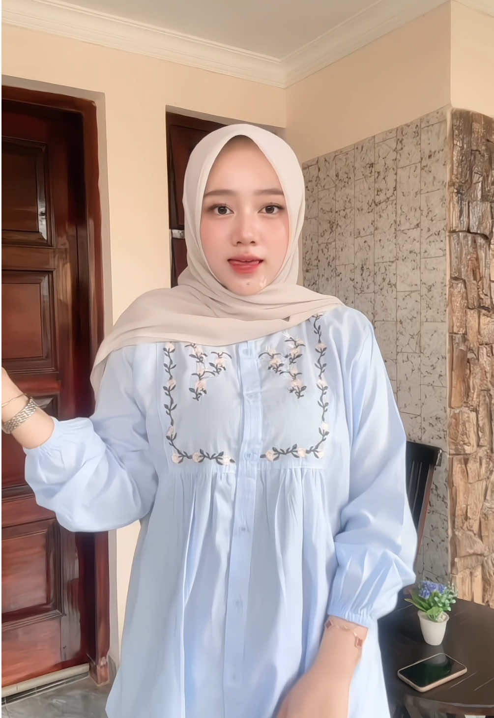 #ootdfashion #blousebordir #outfitinspo #fitcheckgirl #fyppppppppppppppppppppppp 