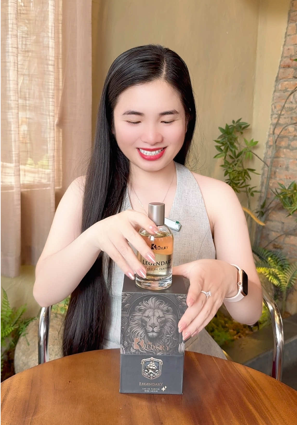 Nước hoa thơm mà lưu hương lâu #nuochoa 