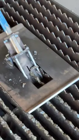 Máy vệ sinh Xỉ cắt   chạy bằng cơm #cokhi #foryou #cokhichetao 