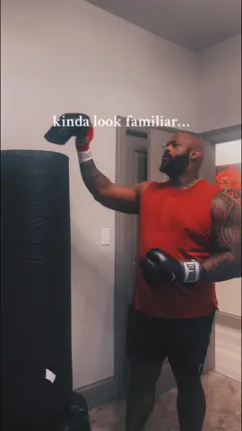 Side note, whenever I’m being dramatic and talking about how being lean feels weird and everytime I get to this level of lean I immediately want to be bigger—this is my reference point. People will be like “wym you’re huge”—but in relation to what I’m use to I feel small and weak lmao. Anyway, locked in for this final sprint so I can be shredded by Summer ‘26. 