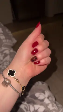 Show me you set! I need some nail inspo✨✨ #nails #nailinspo #nailinspiration 