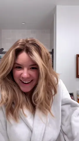 Princess Mia has arrived  #halloween #halloweencostume #halloweekend #princess #princessdiaries 