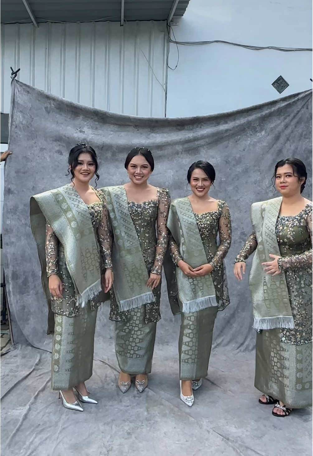 adat batak seseru itu😇💖  #bataktoba #batak #musikbatak #pernikahanbatakviral #sisterbride 