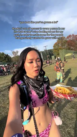 it’s not your responsibility to force people to look straight ahead, instead of from looking behind #20something #lifelesson 