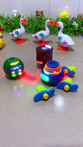 Đồ Chơi Con Quay UFO, Đồ Chơi Phát Sáng Vui Nhộn #dochoi #dochoitreem #dochoichobe #dochoivuinhon #dochoithongminh 