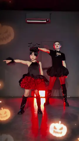 This is Halloween 🎃 (Dc:@Tập Nhảy Cùng Kiêns) #halloween #bobodancestudio 