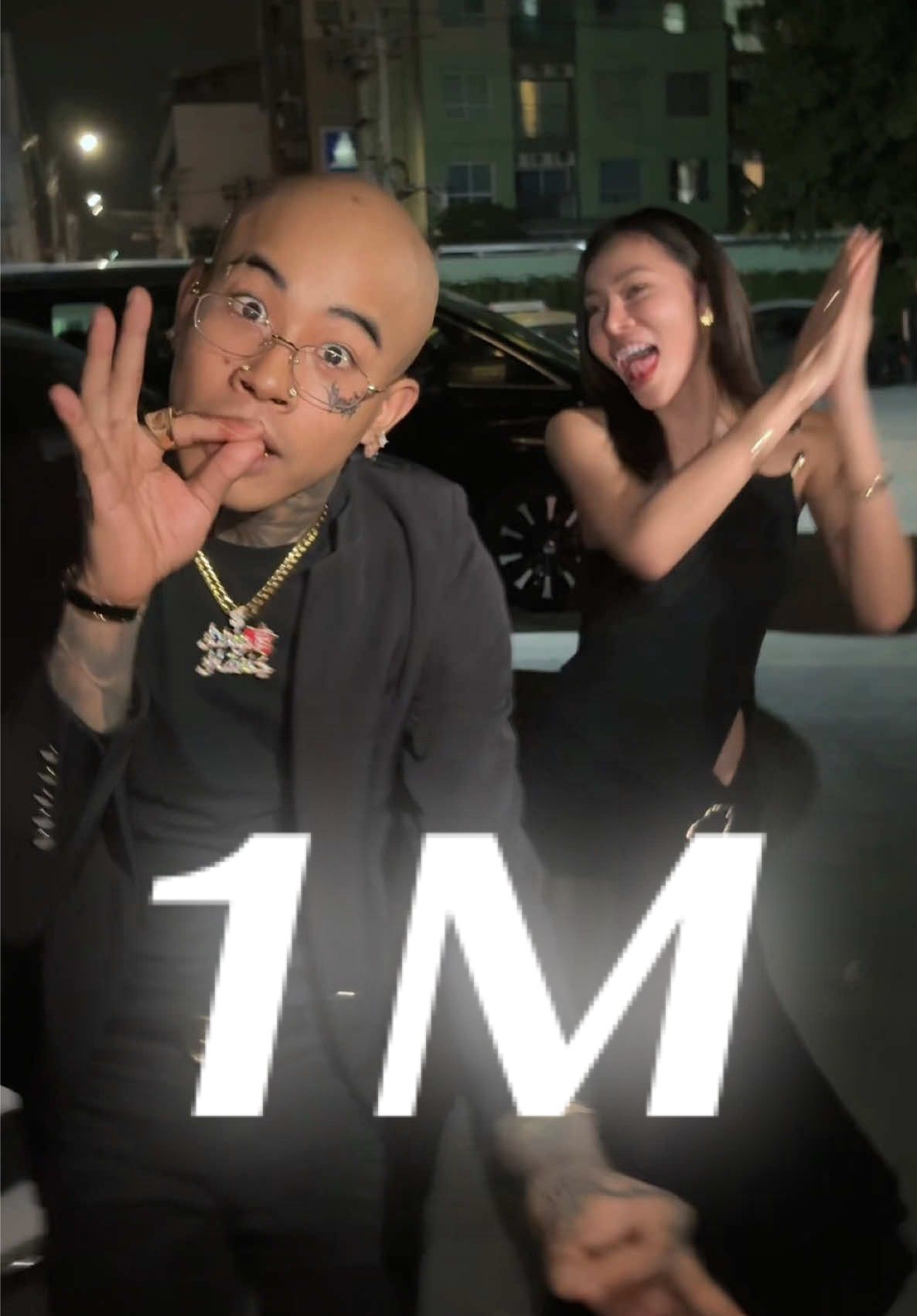 เพลง #โยกย้าย 1000000 วิว ‼️ จะมีอะไรตามมาอีก รอ ติด ตาม… 💯❤️ #โยกย้าย #kanis  @Baimint_mg 