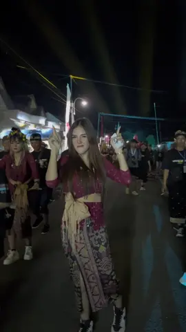 tambah cantik aja🥰🤩@𝐂𝐇𝐄𝐋𝐋𝐎𝐖𝐑𝐞𝐚𝐥💋 #ichachellow #dencer #dencerkarnaval #karnaval2025 #malang #fyp 