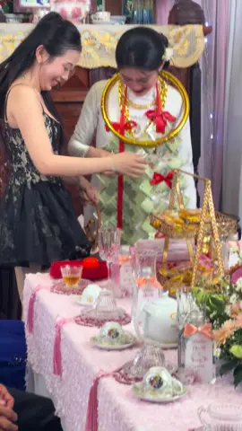 Tình bạn 10 mấy năm mà nay bã lấy chồng bỏ mình ❤️