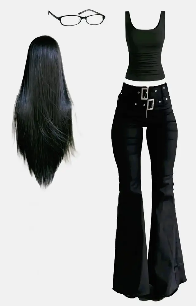 Why are you staring at me?🖤#style #black 