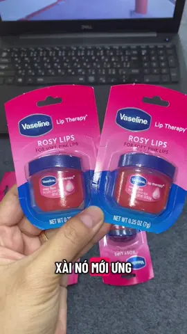 Dưỡng môi cùng Vaseline nha mấy nàng ơi☘️🫶✨✨#sonduongmoi #vaseline #duongammoi #lamdep #hauhoang8686 