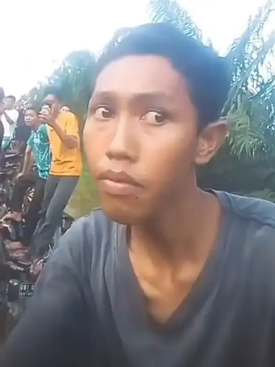 skin aduh kamera depan #aduhkameradepan #stikerferisuriadi #foryou #stikerkameradepan #viral 