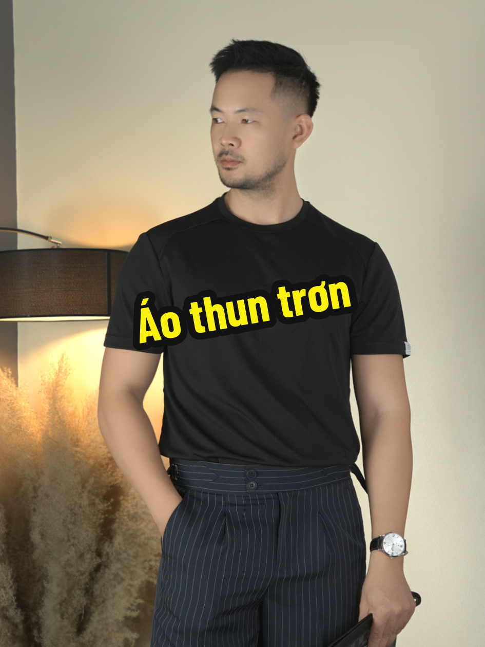 Áo thun trơn mà mặc vừa vặn nó lại đẹp anh em ạ #aothuntron #aothunnam #aophong #chuhung9011 #chúhùng 