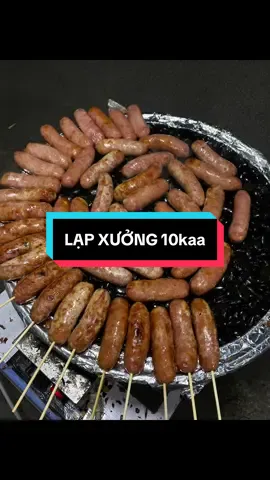 “Đang hot rần rần: Lạp xưởng nướng đá chỉ 10k mà ngon quên sầu 😍”#ngon #hotay #hanoiangi #viral #anvat 