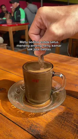 Warkop nusantara 2 jl terusan sulfat 143 sawojajar-Malang #warkopnusantara #buka24jam #kopimumbul #kopimumbulmalang #fyp 