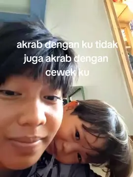 aduhh sok akrab lagi upp #joinn #fyppppppppppppppppppppppp #sokakrab#alergitemanmunafik 