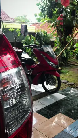 @muhmdikhsann 🥵🤙🏻#pcx160ล้อ17แต่งสวย #aerox155 #penggunaring17 #foryoupage #promomakangajian 