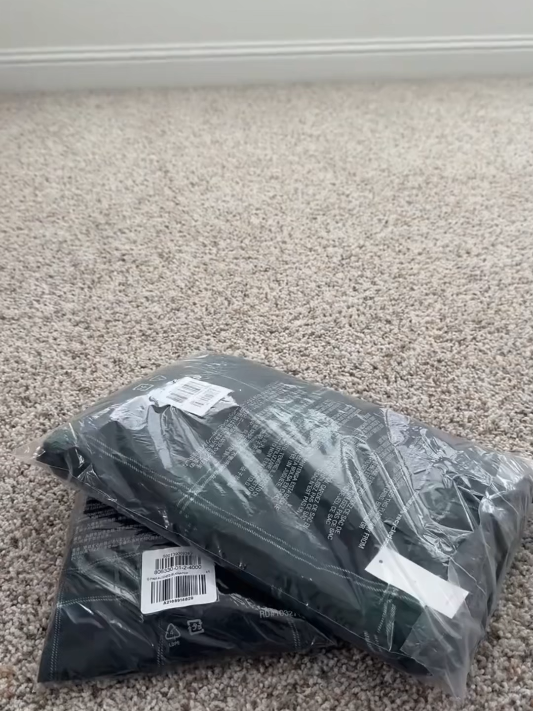 🎄✨💥The most popular Christmas series of pajamas are back in stock✨Are you ready for cute family pajamas together? 👕💤Buy now and enjoy a limited time special offer, come and choose your perfect match and create your own holiday memories! ❤️🎁