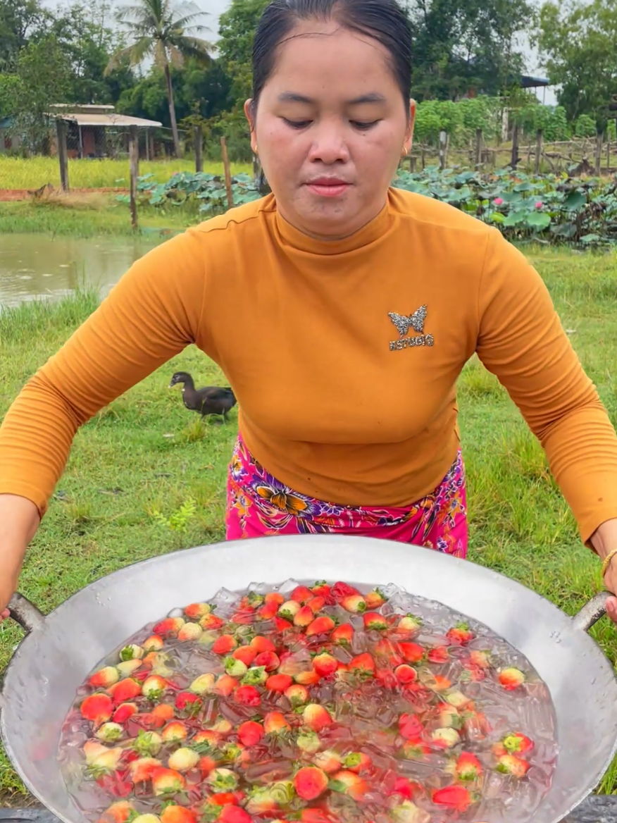 Have you ever tried Strawberry Jam? #tiktokfood 