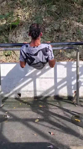 #sport #sports #sportspoidsdecorps/développécouché #sportsghetto #sportenpleinair  Sports en plein air 