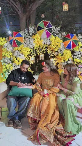 Teri mehndi woh dekhy gye 🥰🥰 @hassan_mehndi_expert #sidmrrapper #foryou #foryoupage 