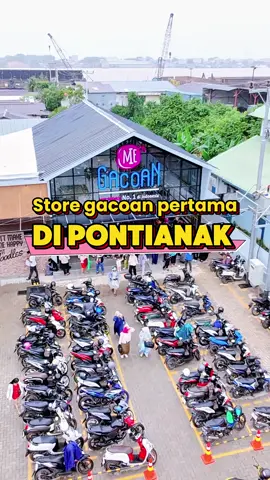 ada yg udh pernah main ke sini? booking penginapan di aplikasi RedDoorz pake kode “YUKNGINEP” #maindipontianak #lanjutkandikamu #redtravelers @RedDoorz Indonesia 