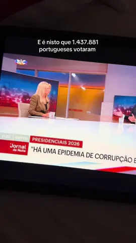 Pelos vistos cada vez menos esconde a máscara 