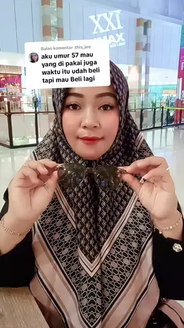 Membalas @.this_jee Kacamata Baca Dan Jalan Viral #kacamata #kacamatabaca #kacamataplus #kacamatabacadanjalan #videoviralitiktok 