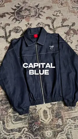 New Article dari owners nih, jacket denim yang pastinya kece kalau dipakai nongkrong 🤩 #ownersworldwide #ownyourself #rawdenim 