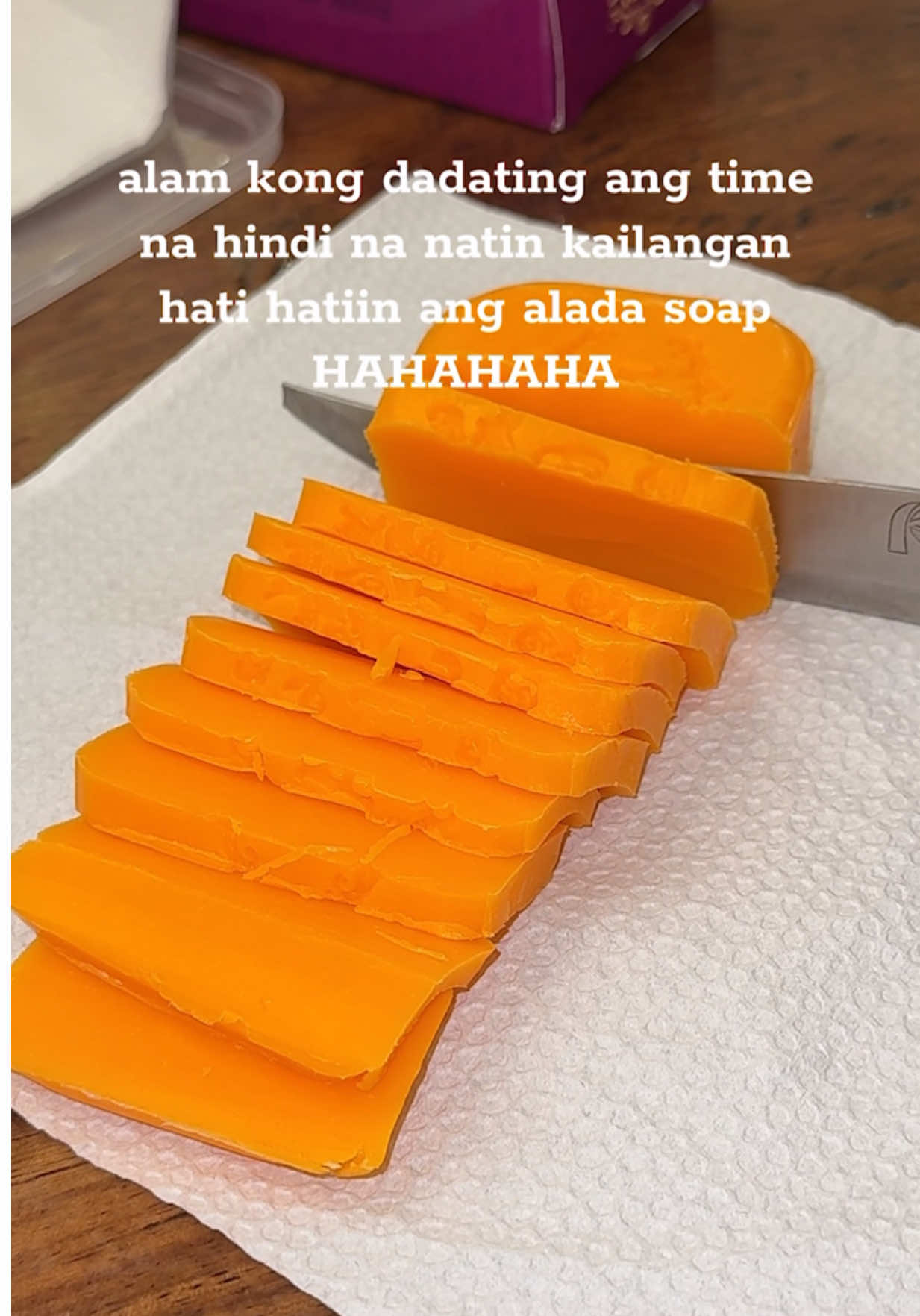 di ko afford maligo ng buo 🧼. #alada #aladasoap #whiteningsoap #thailandsoap 