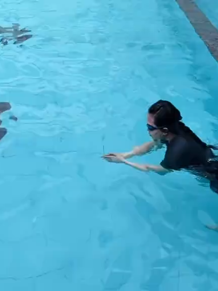 Giải trí cuối tuần của cô :)))))))