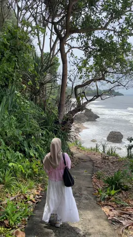 bocil nyemil #jlstulungagung #pantai #pantainglinci