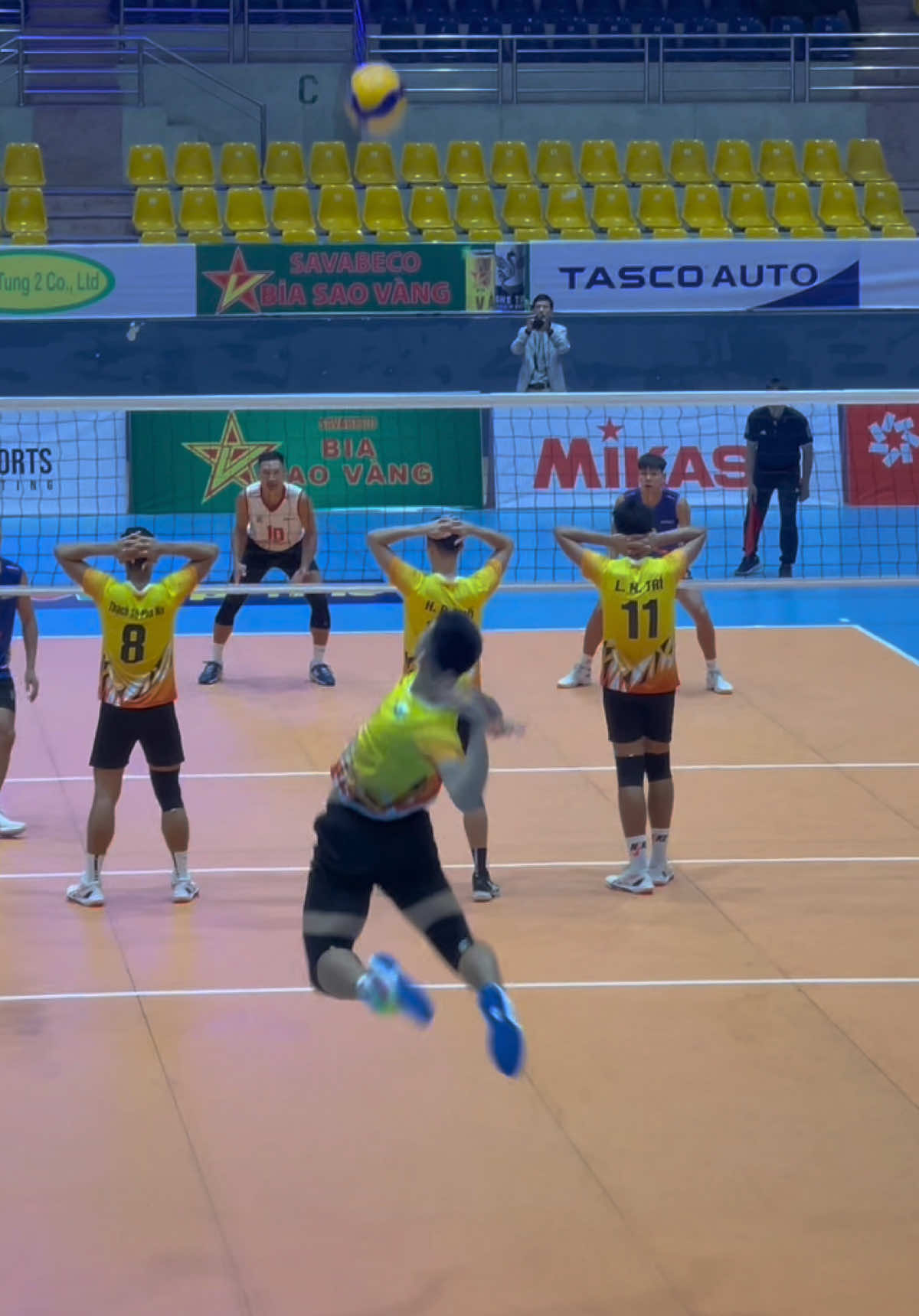 Đâu là VĐV phát bóng tấn công tốt nhất- đẹp nhất- hiệu quả nhất… Vòng chung kết giải bóng chuyền hạng A quốc gia năm 2025. Nguyễn Văn Quốc Duy- Từ Thanh Thuận- Trần Đình Quý-PhaNa-Hà Mạnh Hùng….👍👍👍👍#bongchuyenvietnam #bongchuyen #volleyball #viral #xuhuongtiktot 