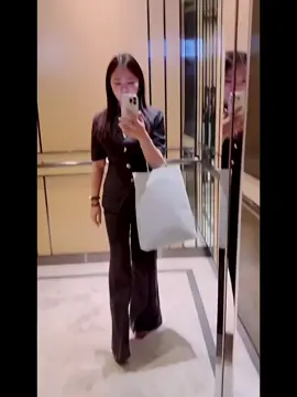 chỉ còn là nhung nhớ 