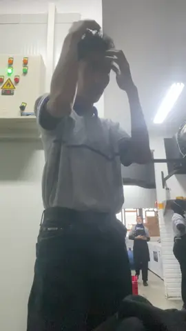 Jangan lupa grooming nya sebelum kerja #gacoan #gacoanku #gacoan 