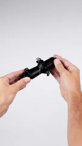 Cross Section Vision Hub 🤓 #gcn #bike #cycling #biketech #Tech