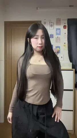 Sắp lạnh rồiii mặc áo tay dài thoaiii #TikTokAwardsVN #xuhuong #rewiewquanao #xyzbca #justdun @JUSTDUN STORE 