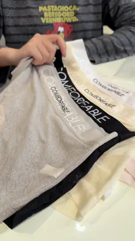 Quần lót ren dáng đùi cho chị em. Đáy 2 lớp xịn lắm