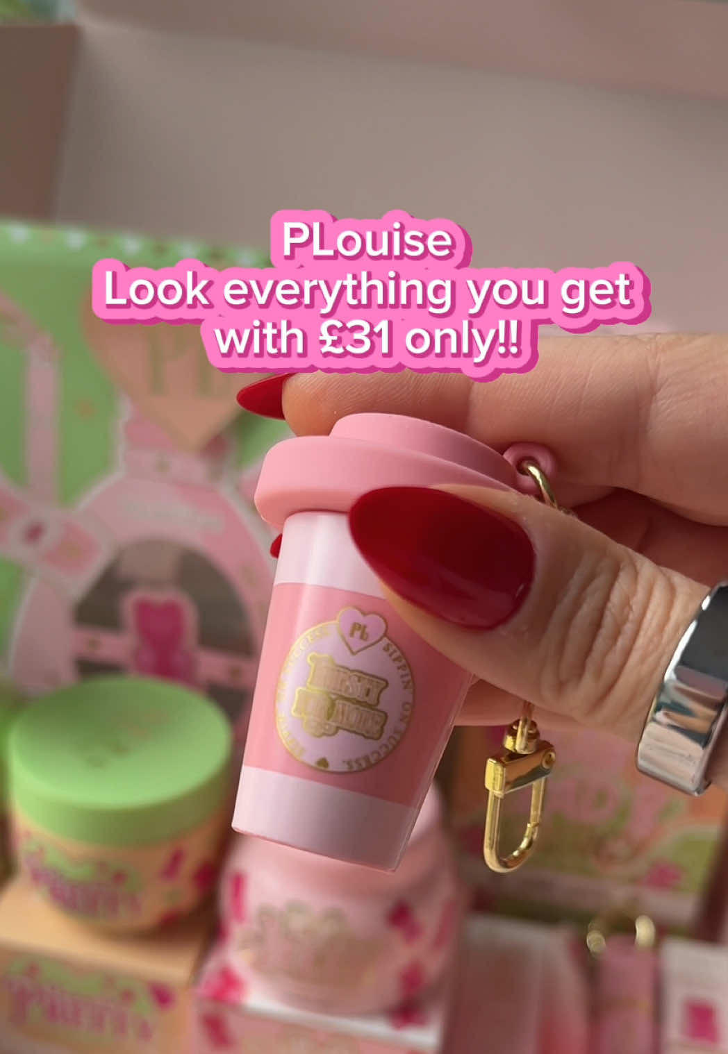 £31 Bundle from @PLOUISE is such a bargain!!  #tiktokmademebuyit #dealdrops #plouisebundle #makeupbundle #cosyseason  