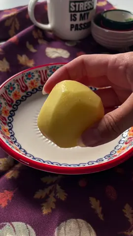 У grated 🍎… and THIS happened 😳 🥣Grab 10% off -just enter TIKTASTY at checkout via the link in bio!👈🏽 #FoodASMR #OddlySatisfying #Grating 