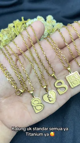 Serbuuuuuu terbaru lagi kalung titanium uk standat semua ya #kalung #titanium 