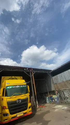 Minggu ne apen” sibuk😃 @nyambexx_broden @Bayu krisna maulana @Bima 