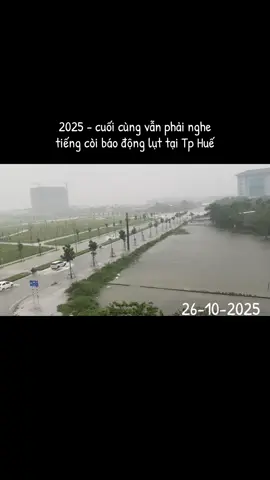 Mưa lụt tại Huế 26-10-2025
