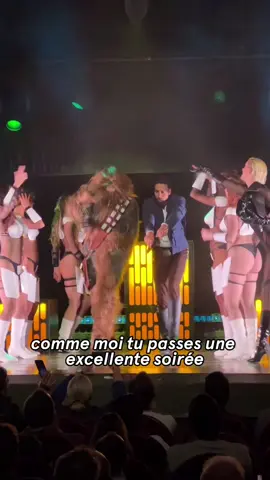 Un ewok et un wok c’est pas la même chose ?? J’ai testé le spectacle le plus WTF de Paris en ce moment : The Empire Strips Back #spectacle #quefaireaparis #feverambassador 