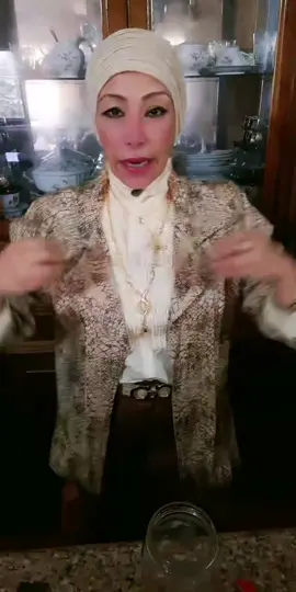 اصنع مكملات غذائية فى المنزل طريقة الاستخدام ملعقة صغيرة فى الصباح وأخرى قبل النوم  #tiktoklive #livehighlights #emyhashem 