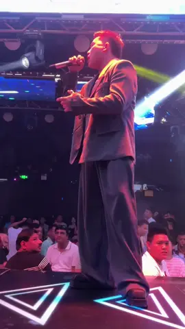 Mình là người yêu cũ hát live tại Toptv #khahiep #minhlanguoiyeucuremix