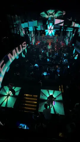 No more goodbye - Remix  #EmpireVibes #LuxuryNight #SadVibes #EmpireClub #HCMCNightlife 