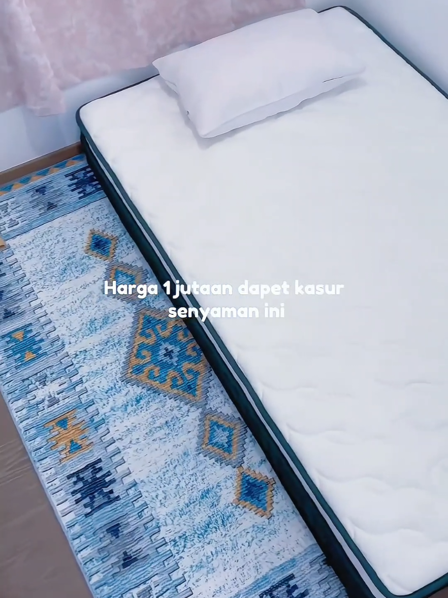 Kadang bahagia itu sesederhana tidur nyenyak di kasur yang nyaman 😭🩵 😴✨ @mosswood.id. sekarang lagi diskon sampe 59%  #mosswood #kasur #kasurdingin #springbed #kasurmosswood