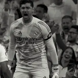 جدار مدريد 🔥🤍#كورتوا#ريال_مدريد#كرة_قدم#بلجيكا#oops_alhamdulelah 