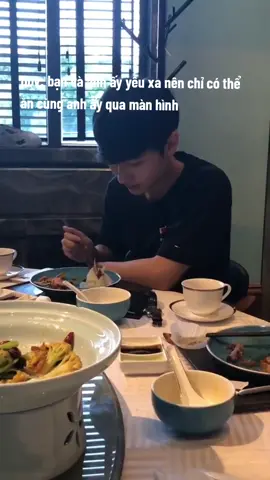 pov: bạn và anh ấy yêu xa nên chỉ có thể ăn cùng anh ấy qua màn hình #fyp #foryou #peanut #hanwangho #pov 